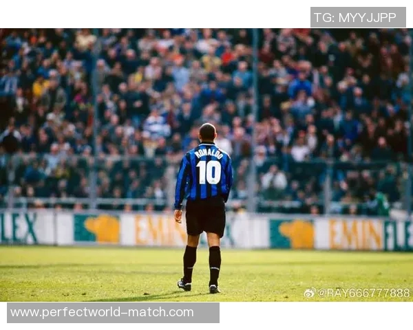 中超精彩对决国米大胜曼联点球大战点燃全场激情