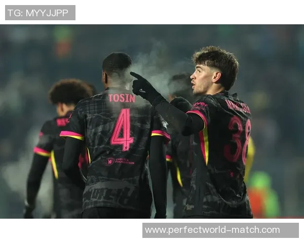 西甲大战切尔西大胜热刺逆转时刻点燃全场激情与转会风波