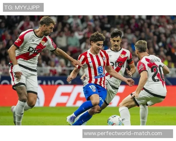 世界杯波尔图与马竞激战成平局帽子戏法瞬间点燃全场激情解析