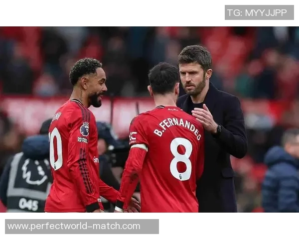 中超激战曼联与热刺战平零比零十大精彩瞬间引爆全场气氛